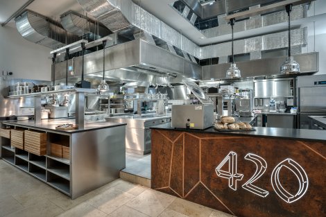 Restaurant 420 - 3840px-0001-2.jpg